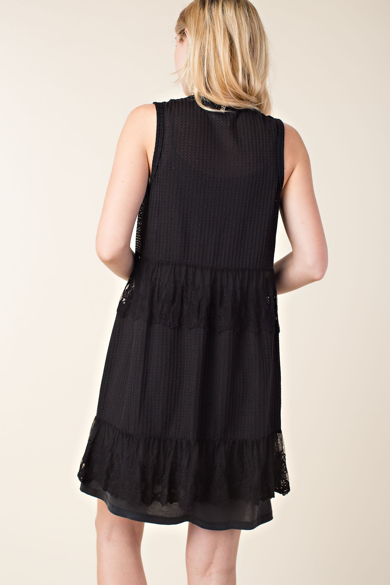 KNIT VEST W/ RHINESTONES