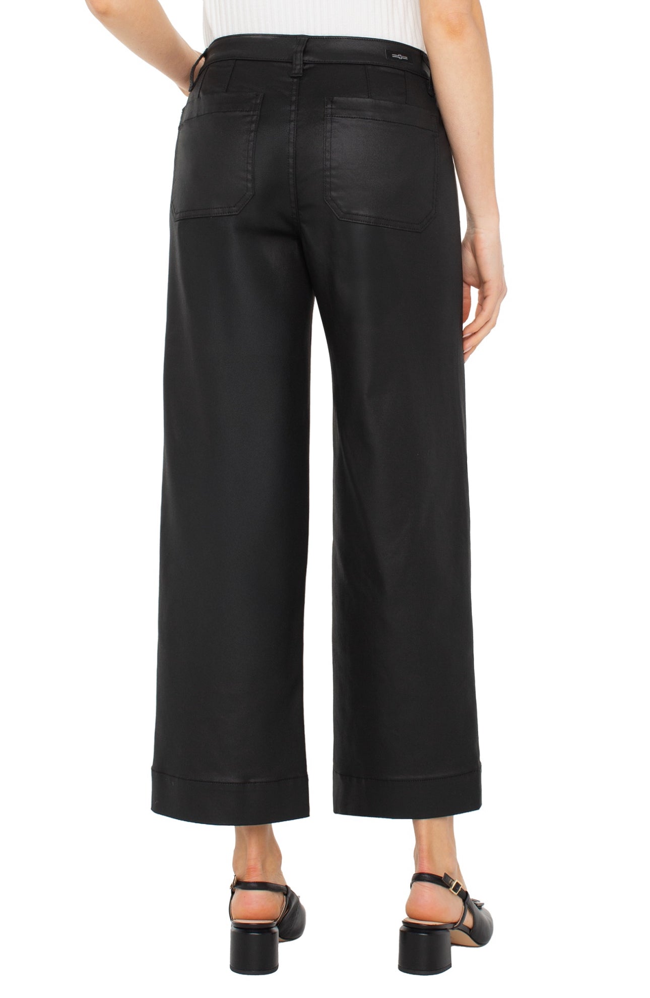 Crop wide leg