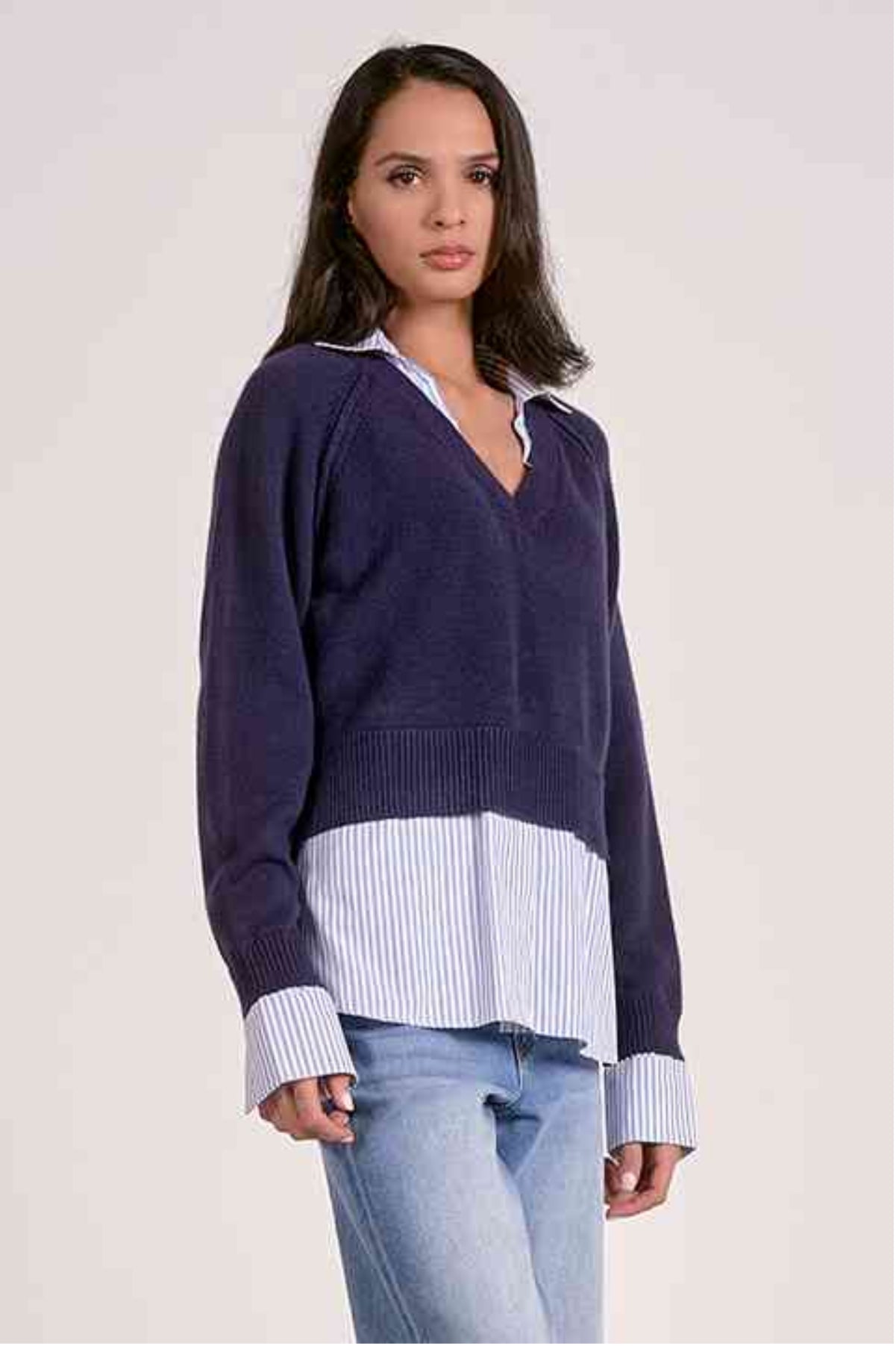 ELAN SWEATER WITH STRIPED SHIRT