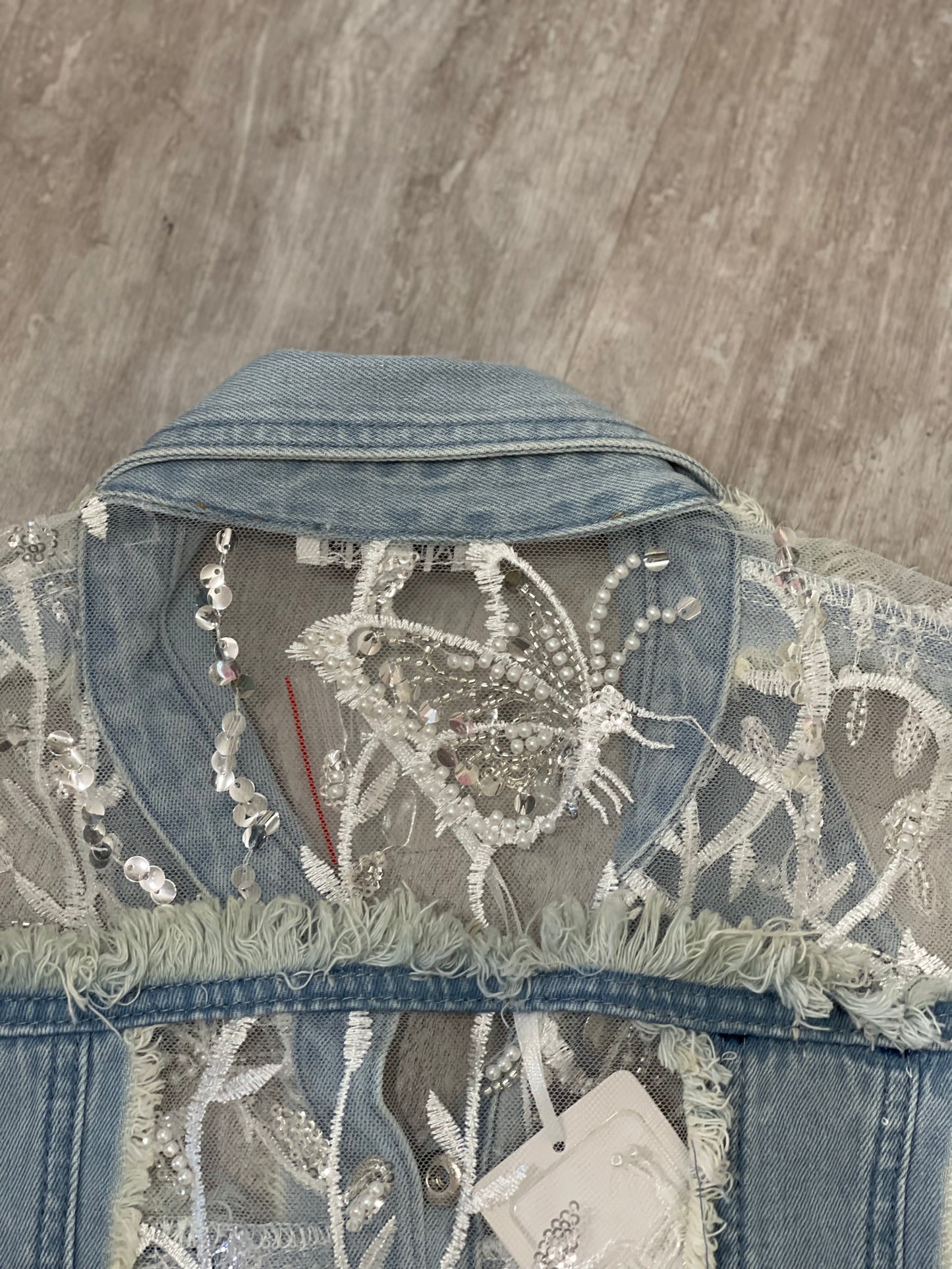 A.Z.I. JEANS FLORAL LACE INSERTS DENIM JACKET