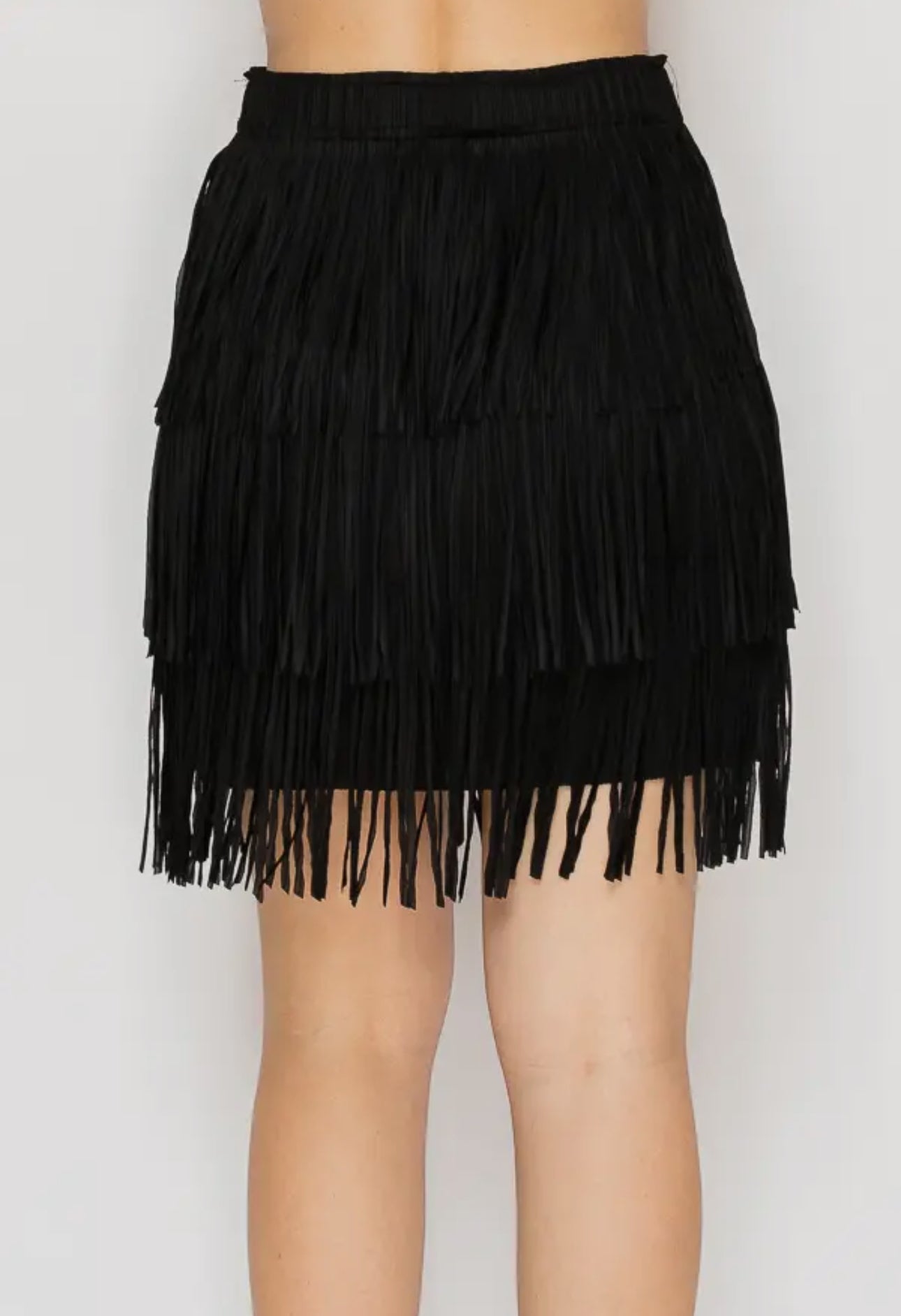 BLACK SHORT FRINGE SKIRT