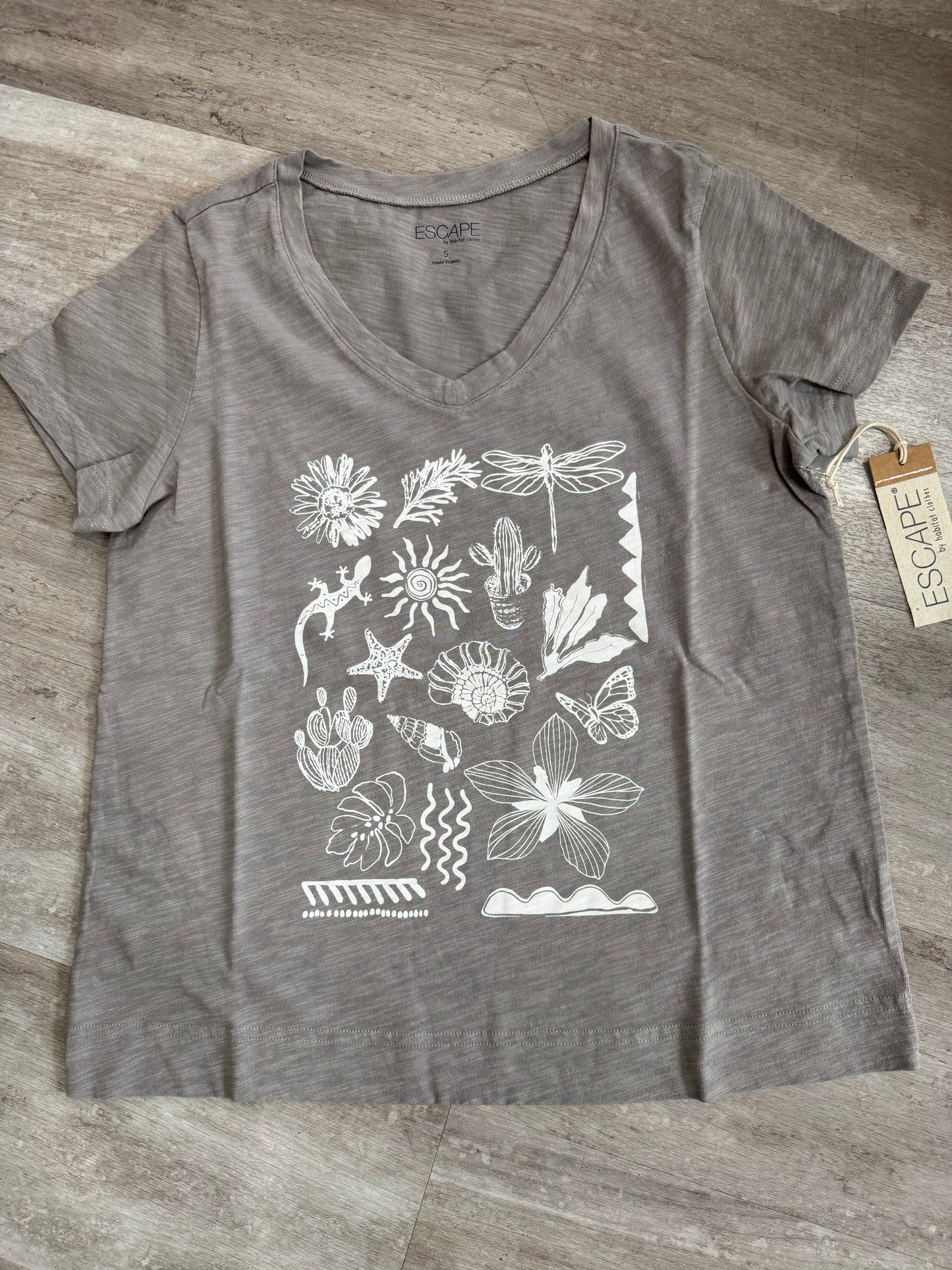 GREY NATURE TEE WITH V NECK
