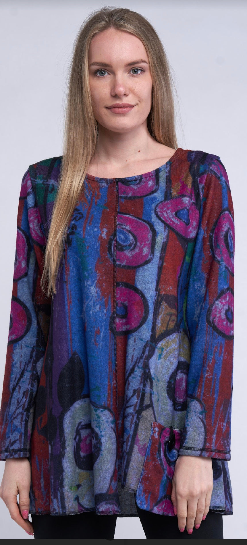 FLEECE SWEATER WITH POCKETS