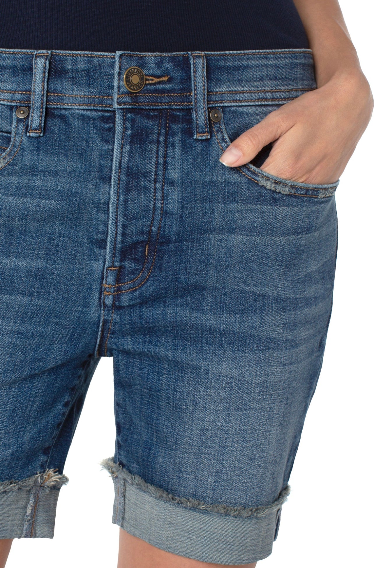 LIVERPOOL THE KEEPER FRAY CUFF SHORT