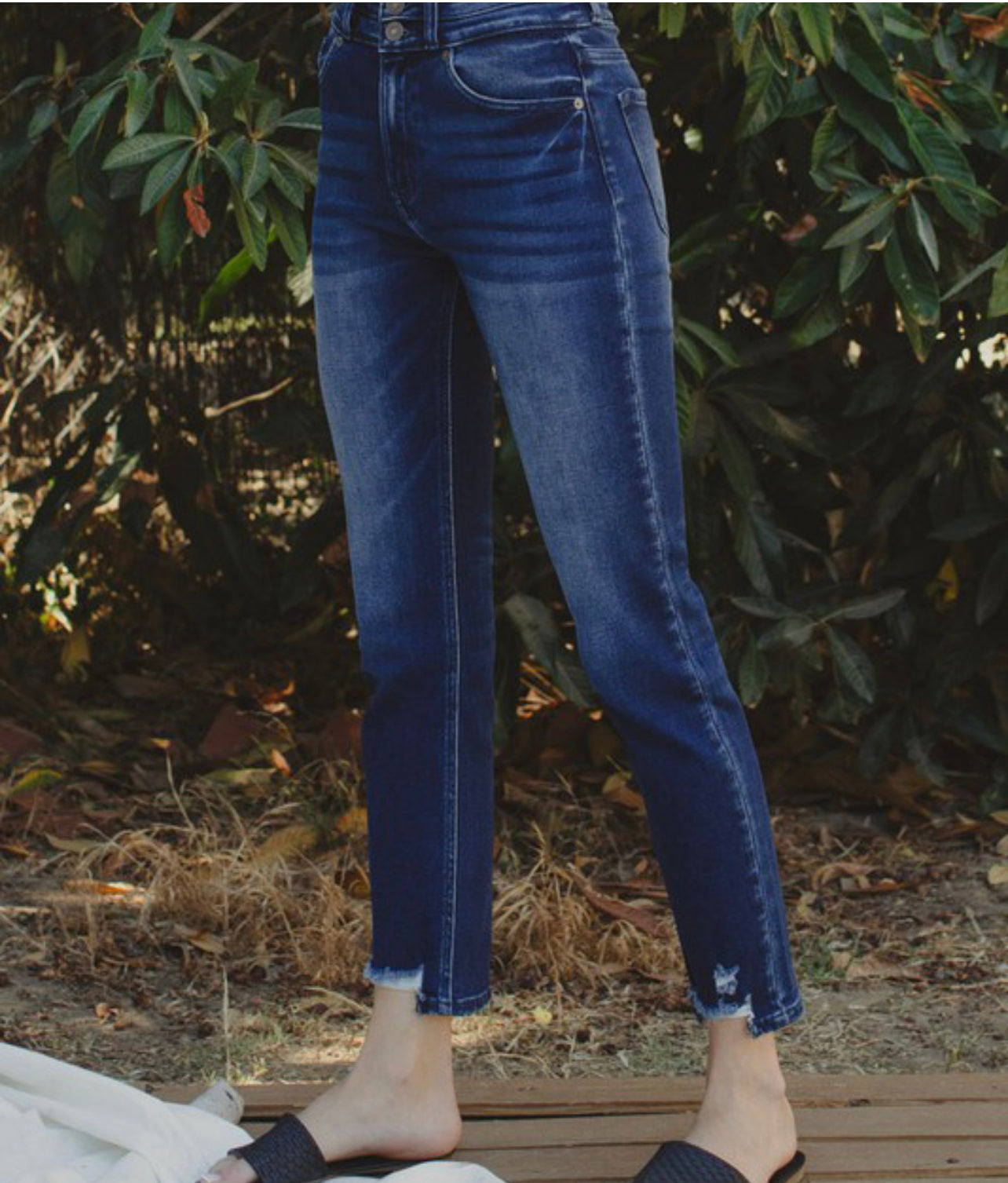 KANCAN DARK WASH HIGHRISE SLIM