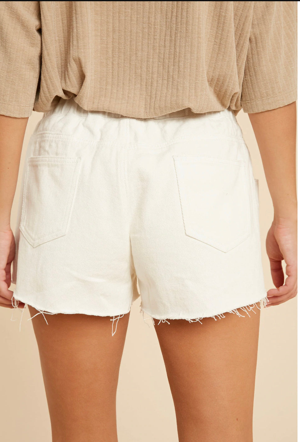 DISTRESSED DENIM DRAWSTRING SHORTS