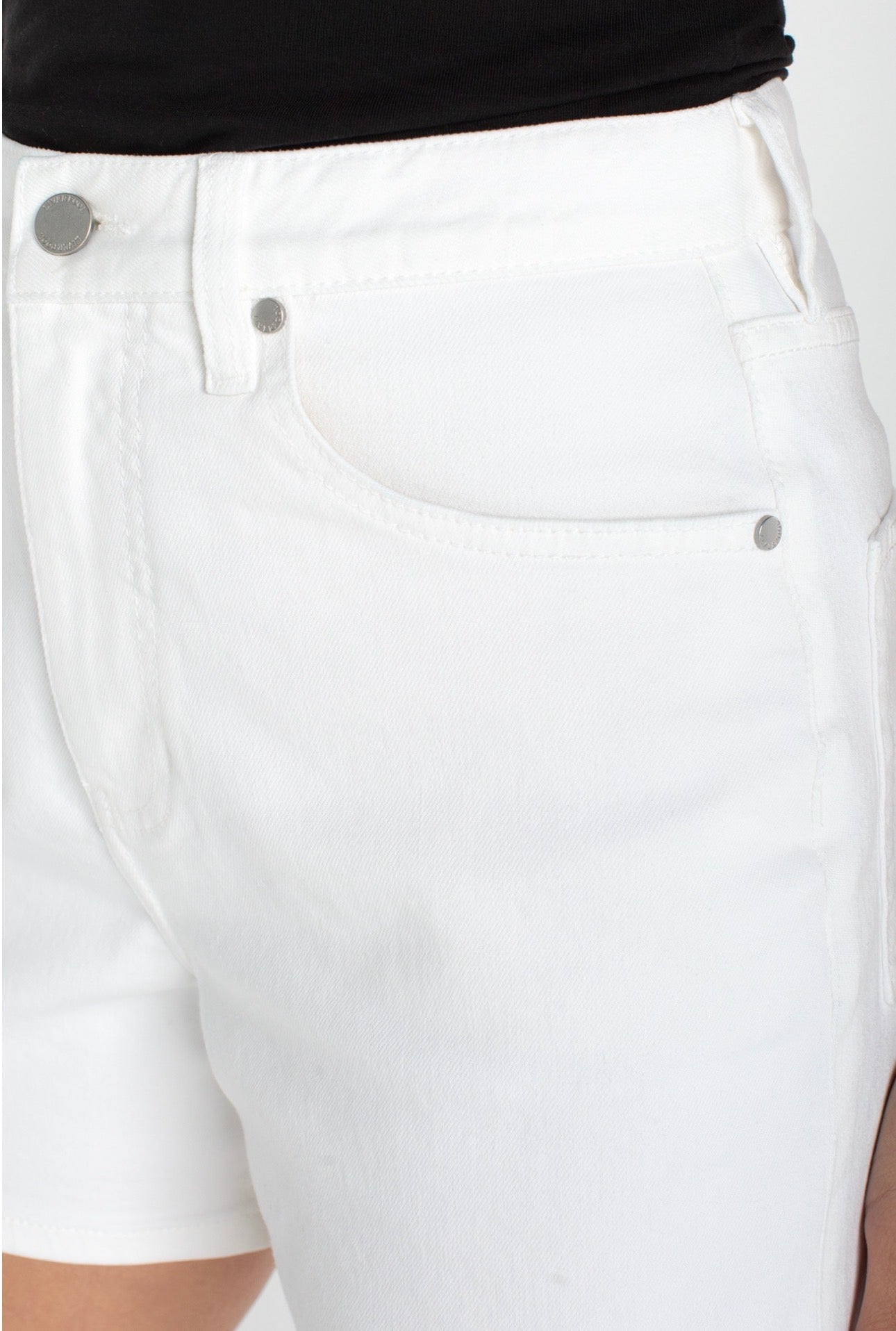 High rise heritage short 4.5” inseam