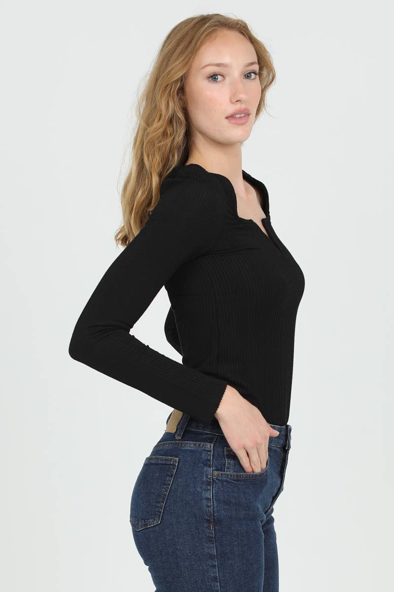 TEXTURED KNIT LONG SLEEVE NOTCH NECK TOP