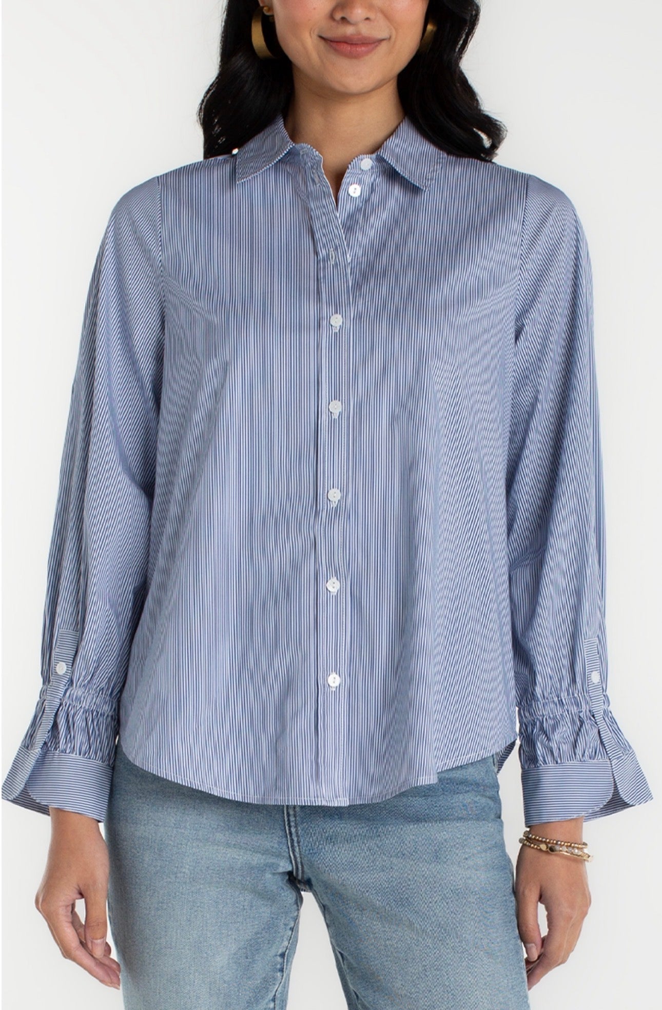Adjustable sleeve button, front woven, top, and blue and white stripe