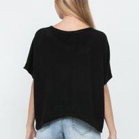 WIDE NECK SHORT SLEEVE DOLMAN TOP