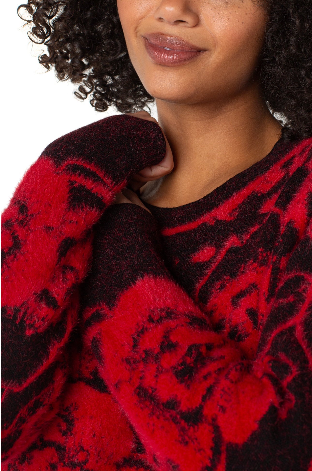 LONG SLEEVE CREW NECK SWEATER