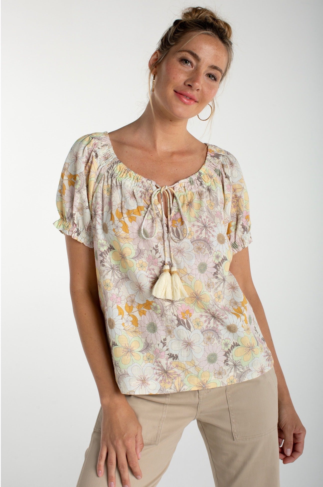 Short sleeve tight neck woven top in pristine multicolor