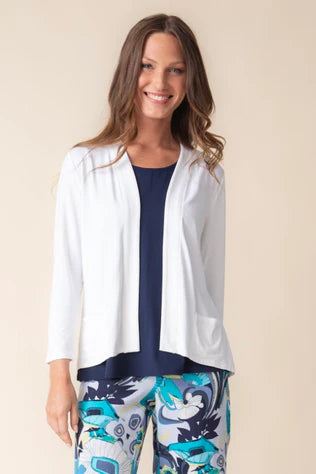 CORE TRAVEL WHITE SHIRRED BACK OPEN FRONT JACKET