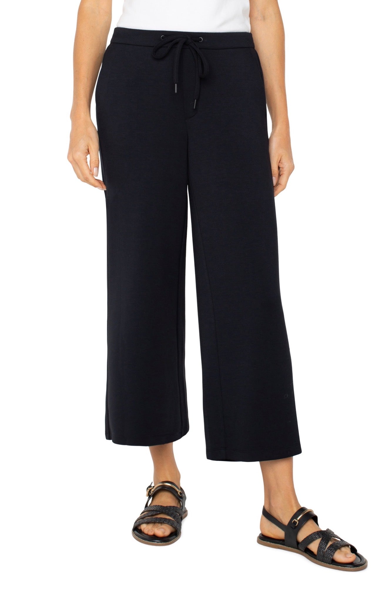 Pull on wide leg crop trouser