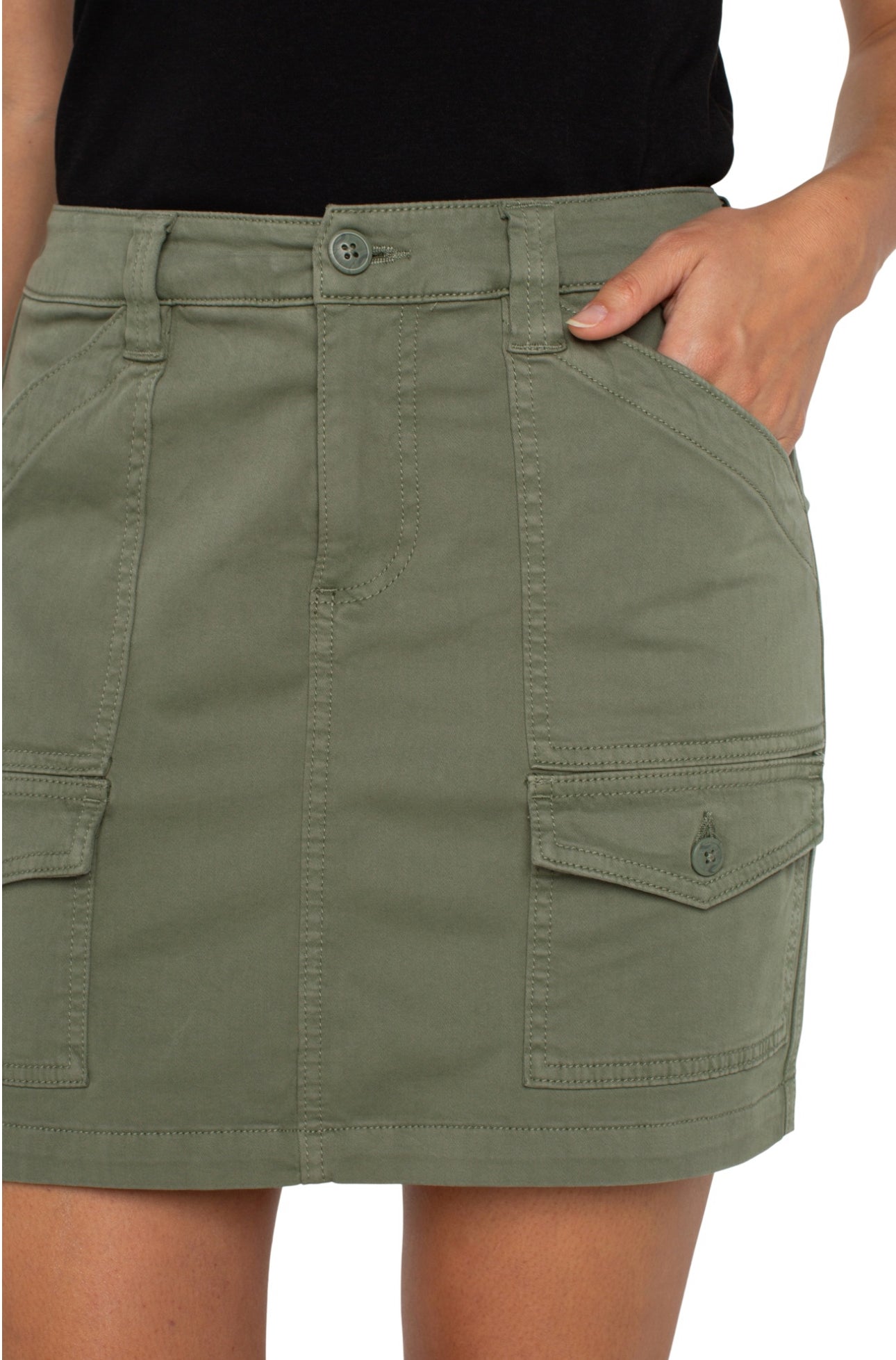 LIVERPOOL CARGO SKORT 15.5”