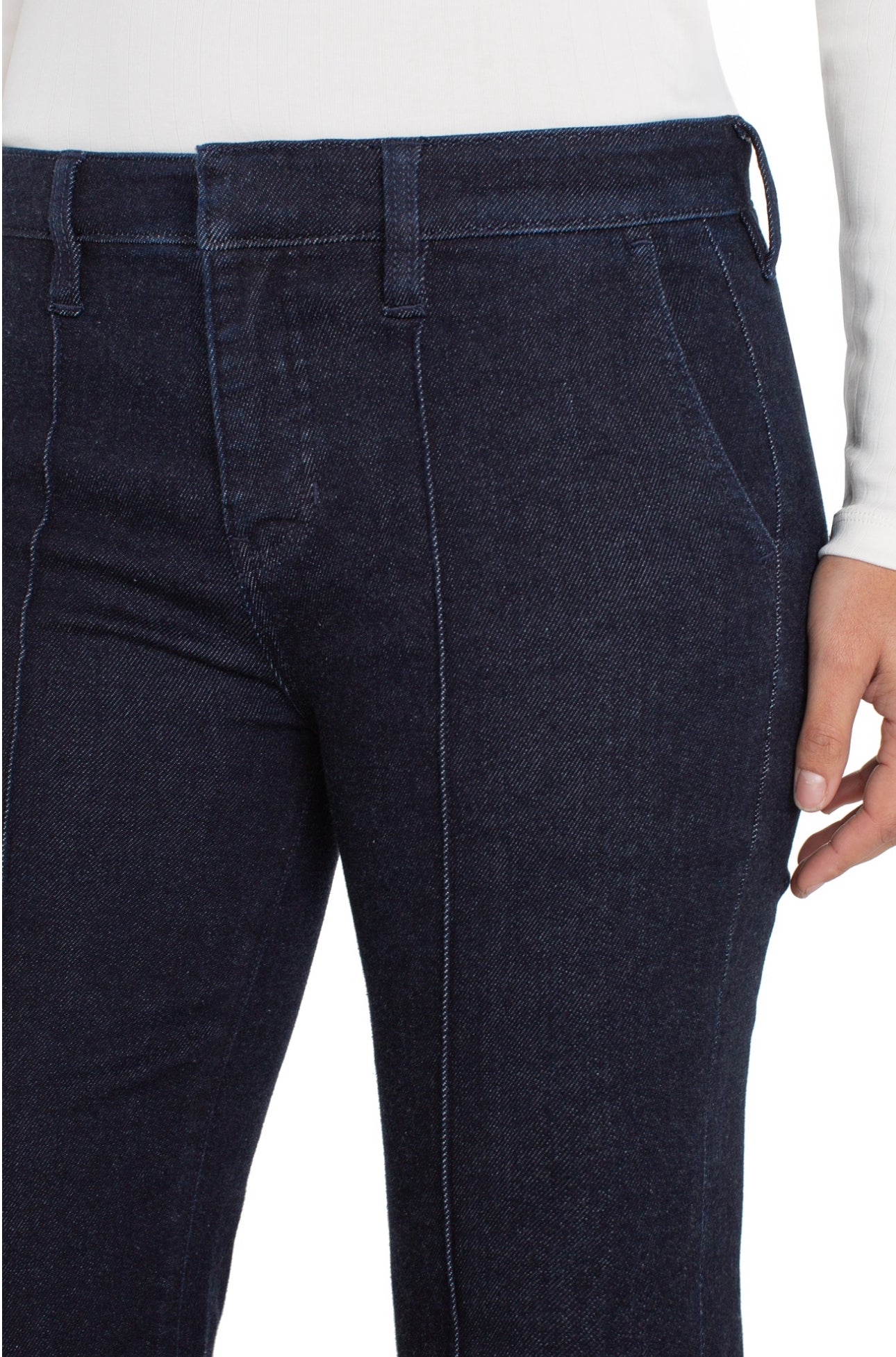 TROUSER BOOT WITH PINTUCKS