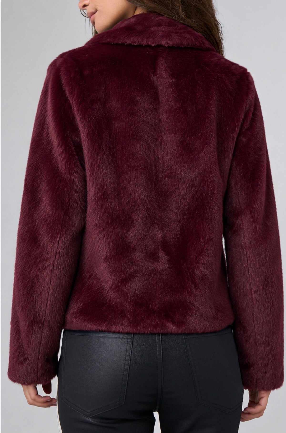 Collard, faux fur jacket