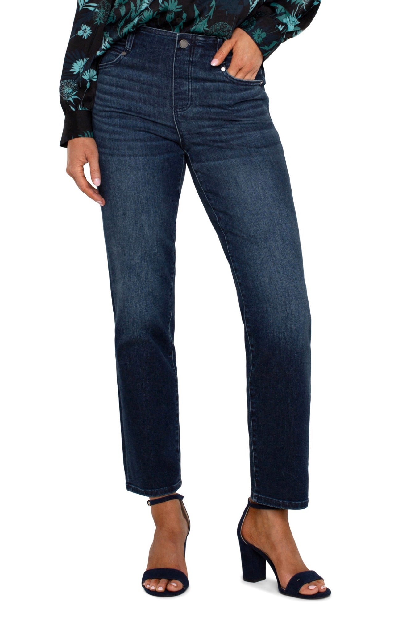 Gia Glider Slim 29” inseam