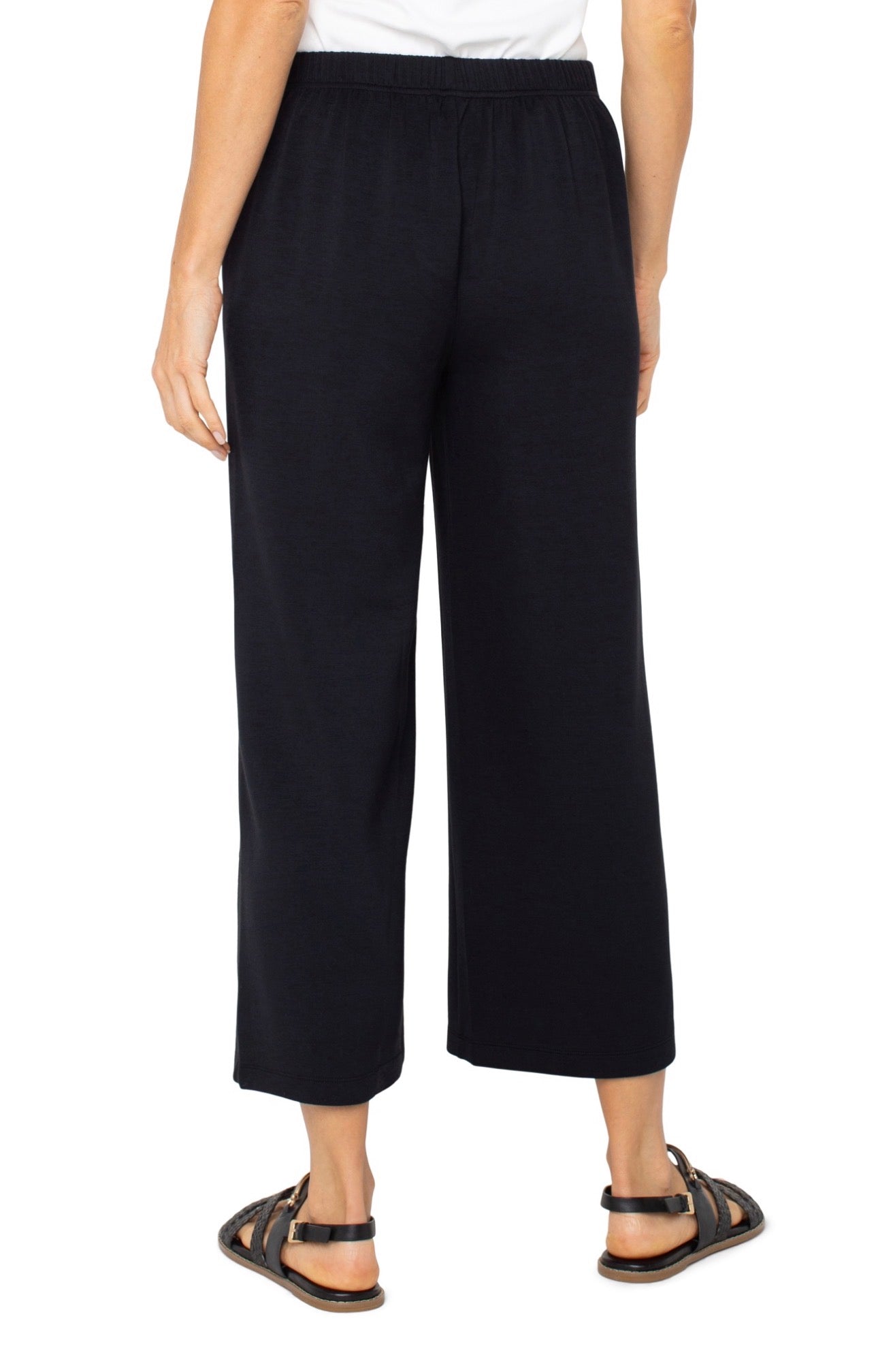 Pull on wide leg crop trouser
