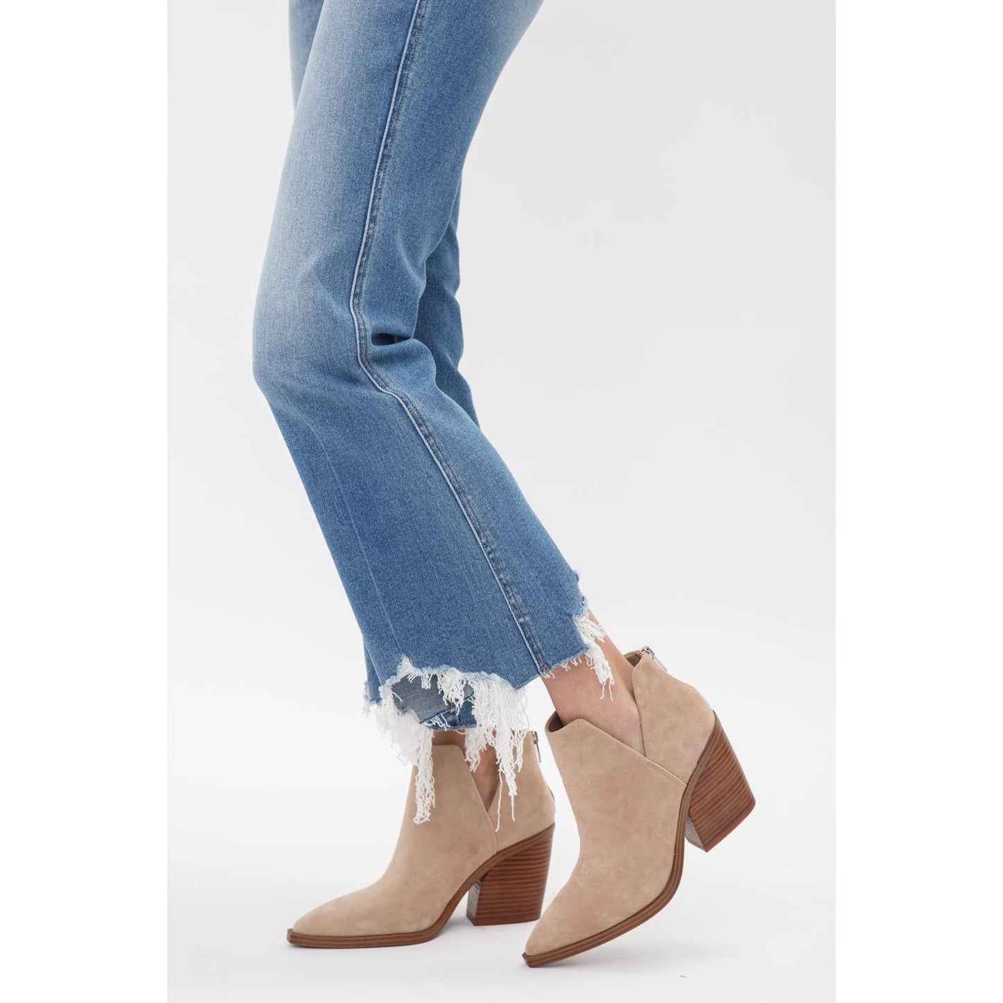 MOSCATO HIGH RISE CROP FLARE WITH UNEVEN HEM