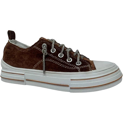 VERY G AMAN 2 IN TAN VELVET