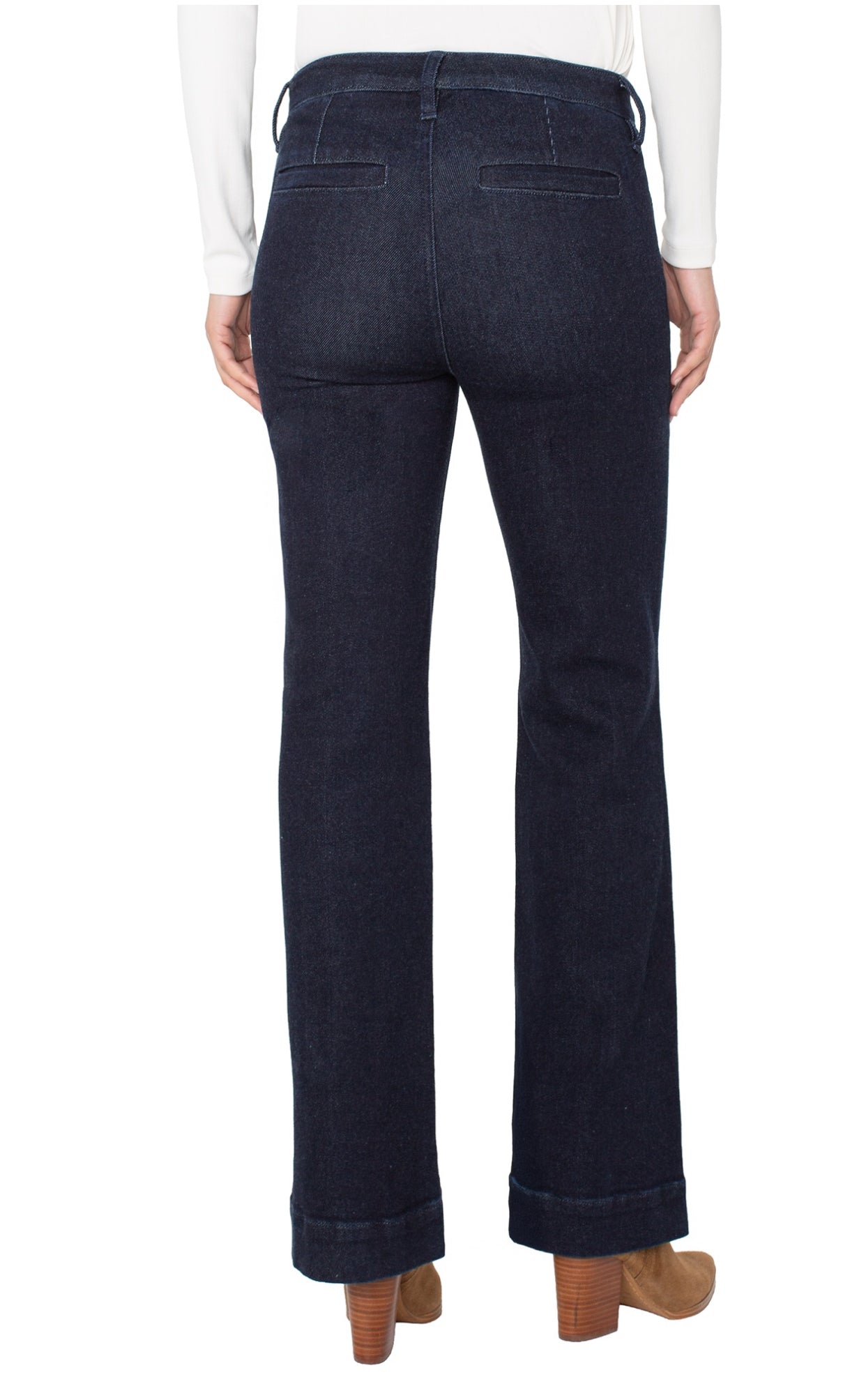 TROUSER BOOT WITH PINTUCKS