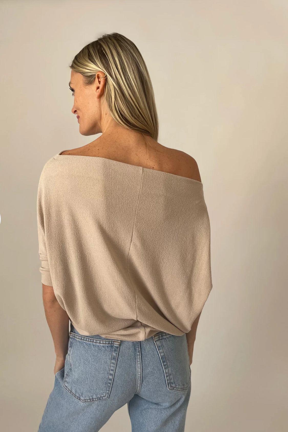 THE ANYWHERE TOP