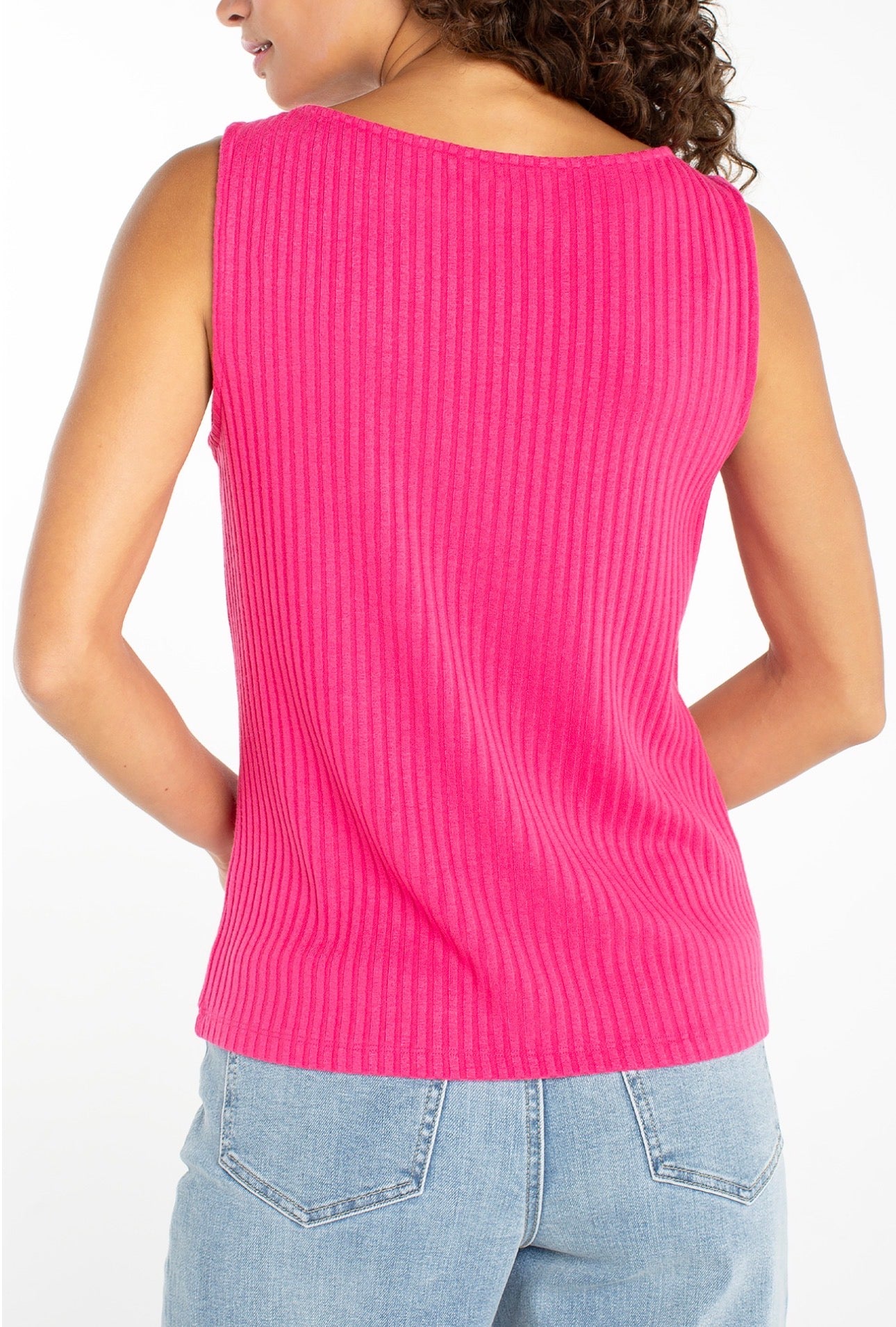 SLEEVELESS HIGH CREW NECK TOP