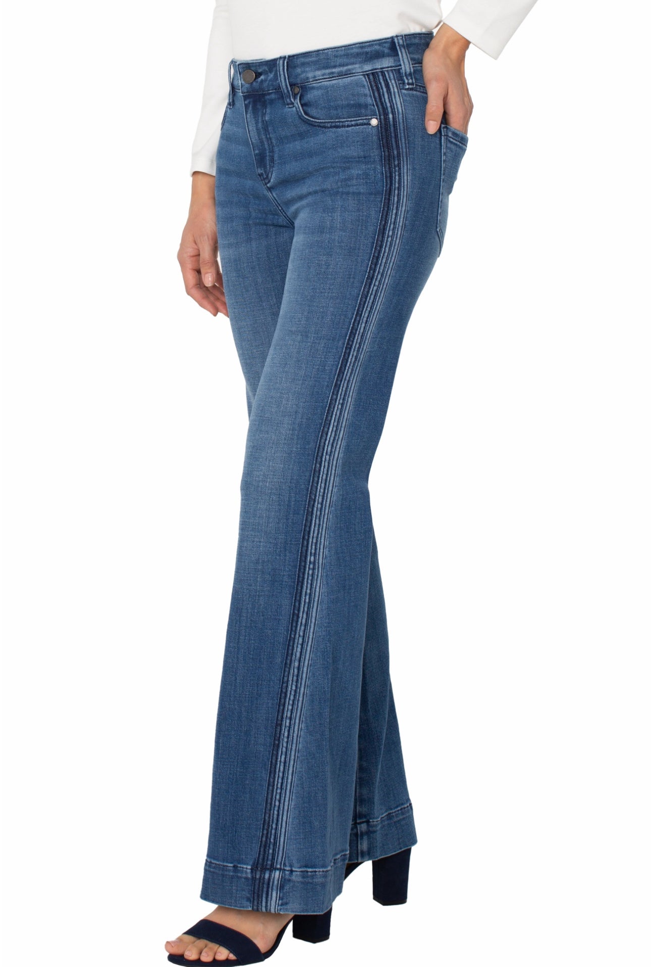 HANNAH FLARES 32”