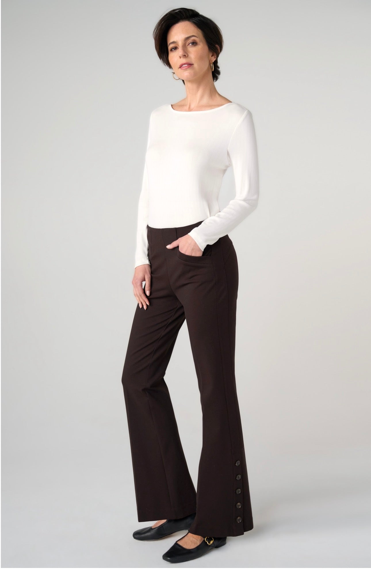 STELLA PULL ON FLAIR WITH BUTTON HEM