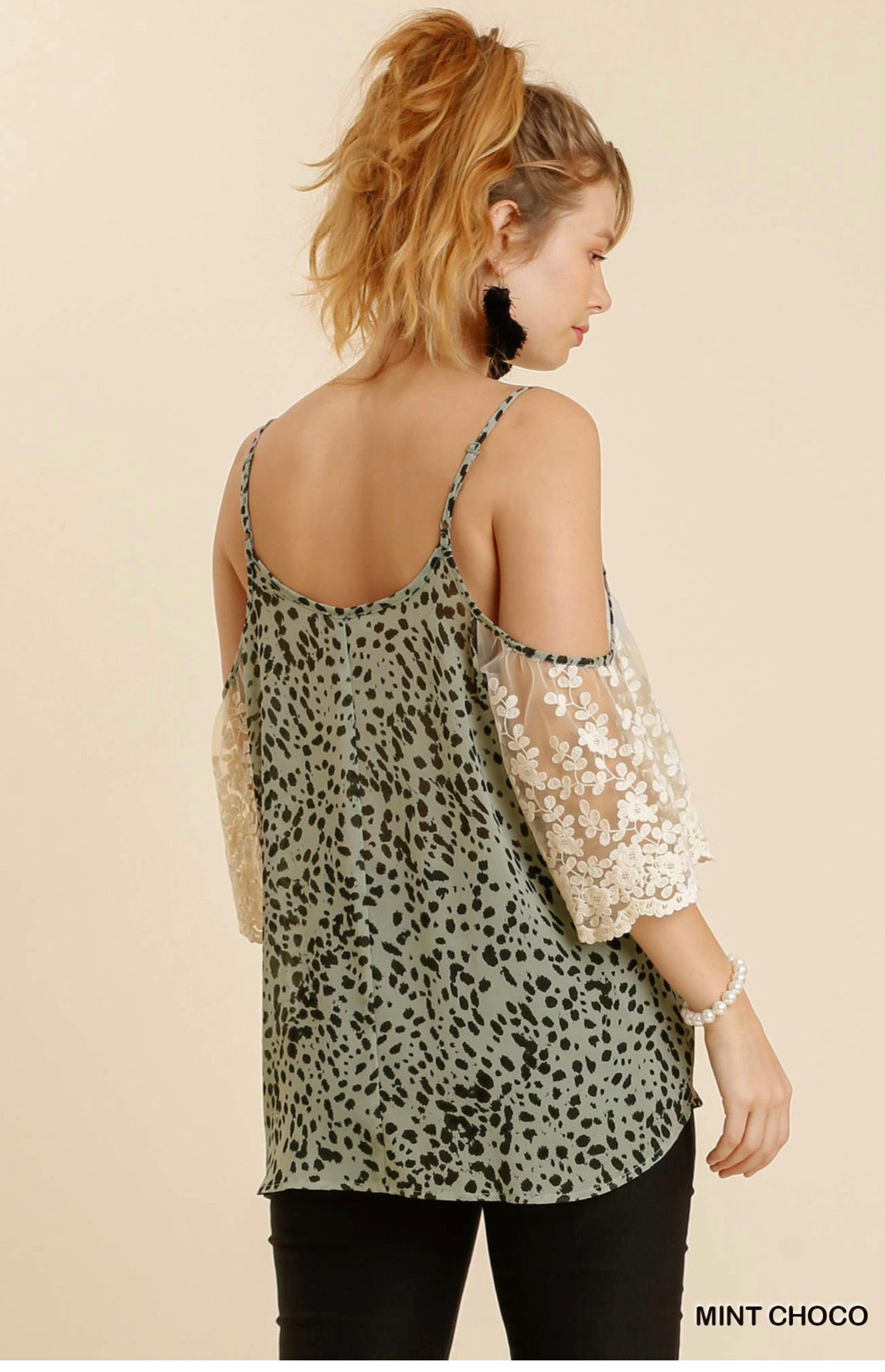 SHEEER ANIMAL PRINT WITH FLORAL LACE TOP