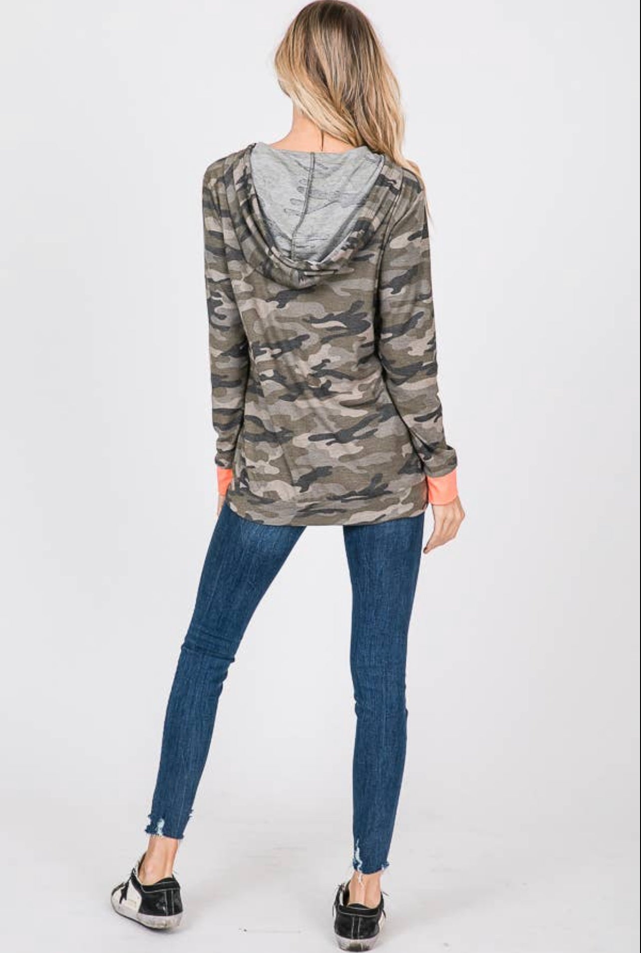 HOODED CAMO WITH NEON TRIM TOP